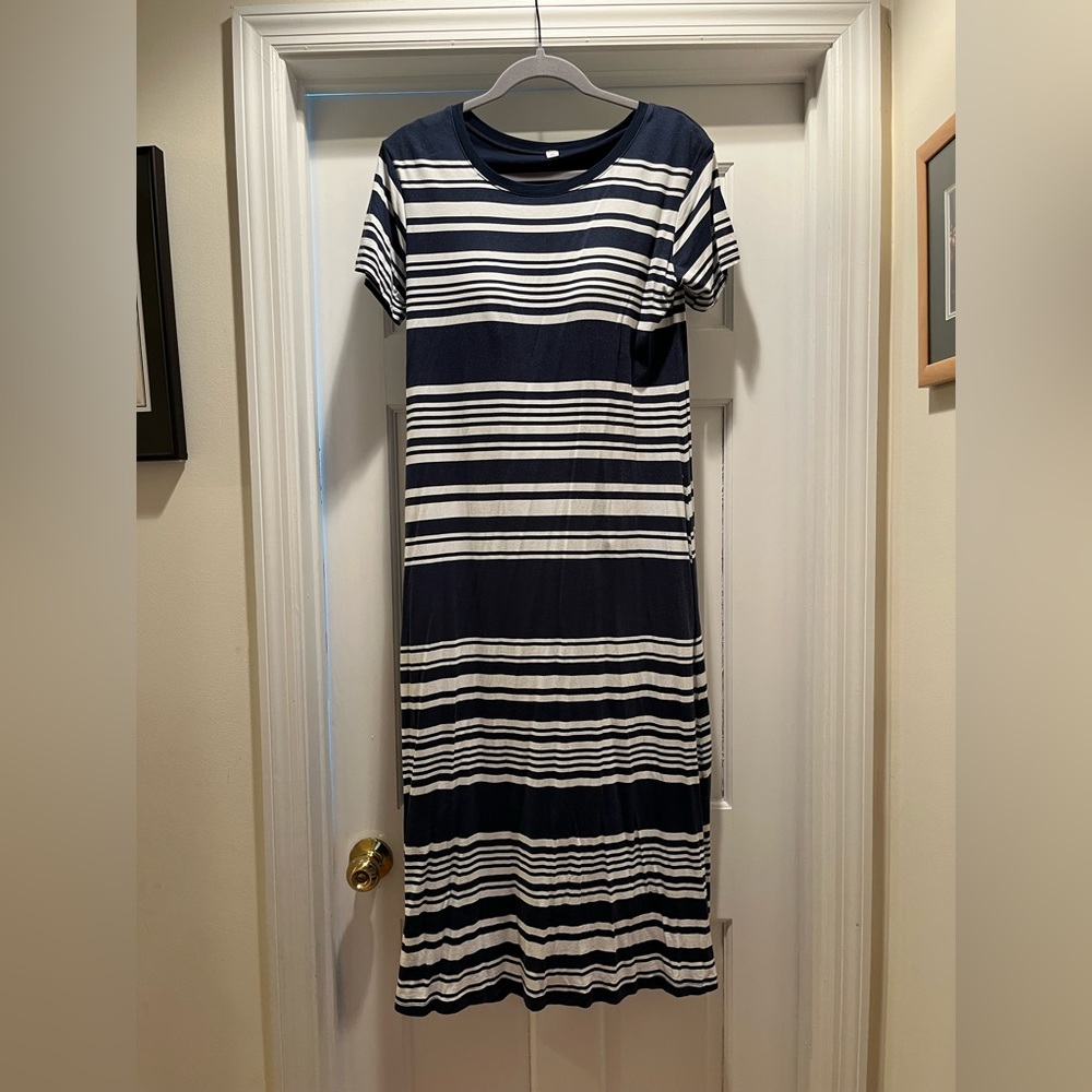Uniqlo long maxi striped dress Size L